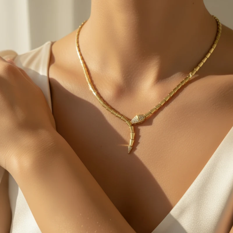 Aurora Serpenti Kolye Seti 