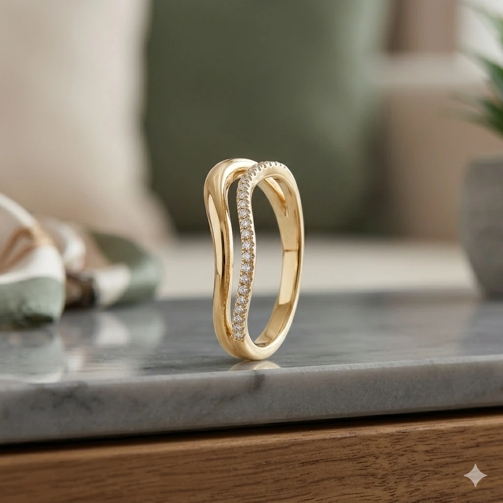 Zarif Akış Altın Yüzük