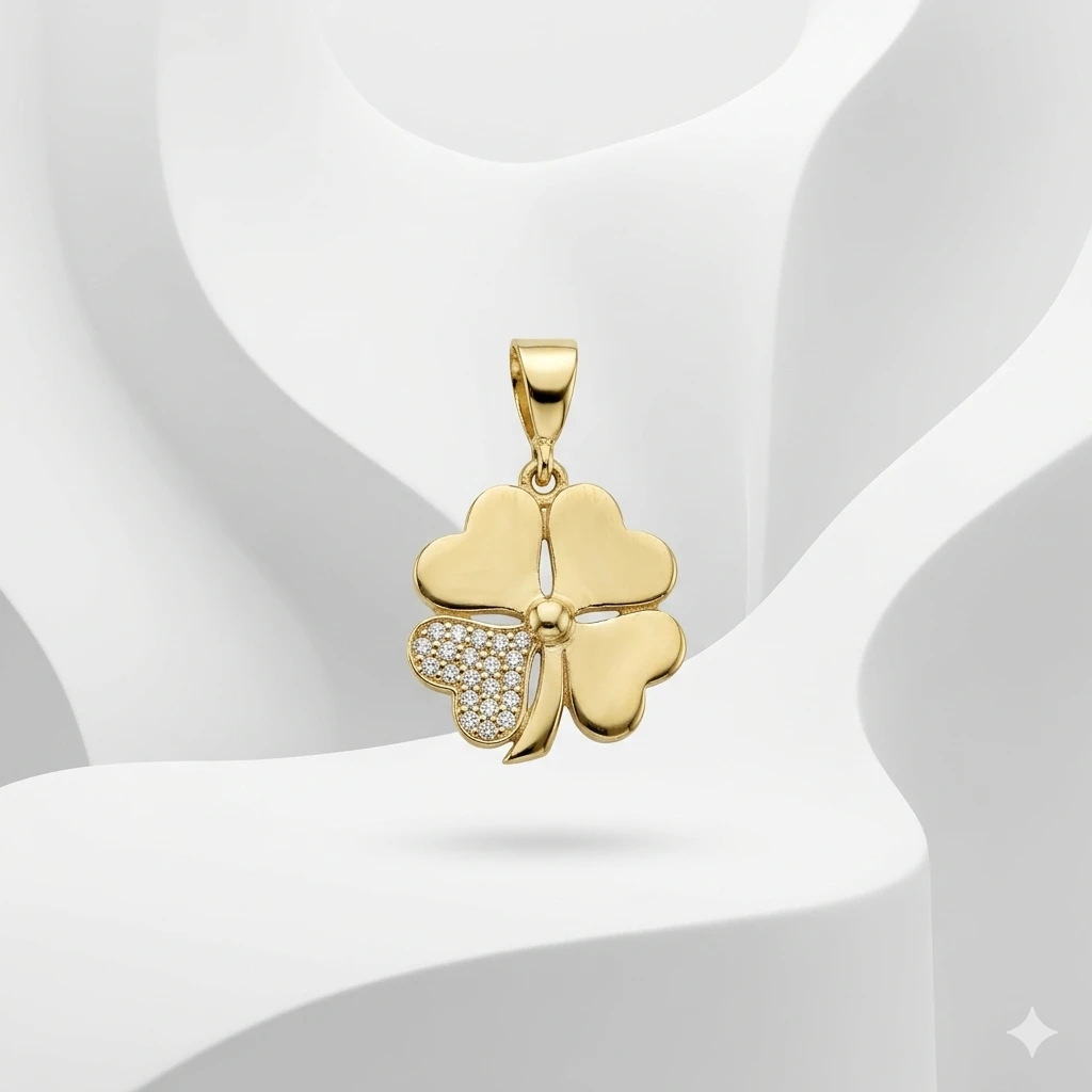 Şans Yoncası Işıltı Kolye Ucu